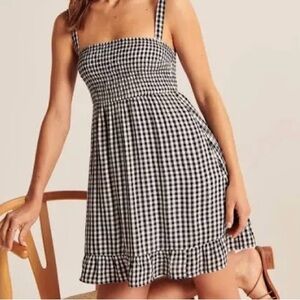 Abercrombie Smocked Squareneck Mini Dress with pockets *Navy💙..NEVER WORN